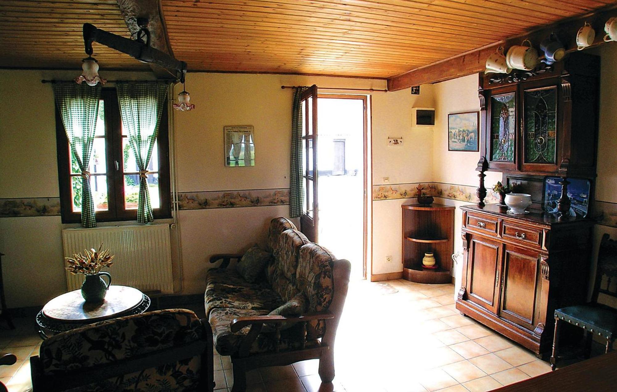 3 Bedroom Beautiful Home In Hames Boucres Екстериор снимка